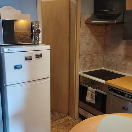 Apartament Gwiazdeczka *